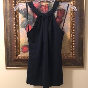 🦋Cache keyhole back Grecian style gathered neckline sleeveless stretchy top